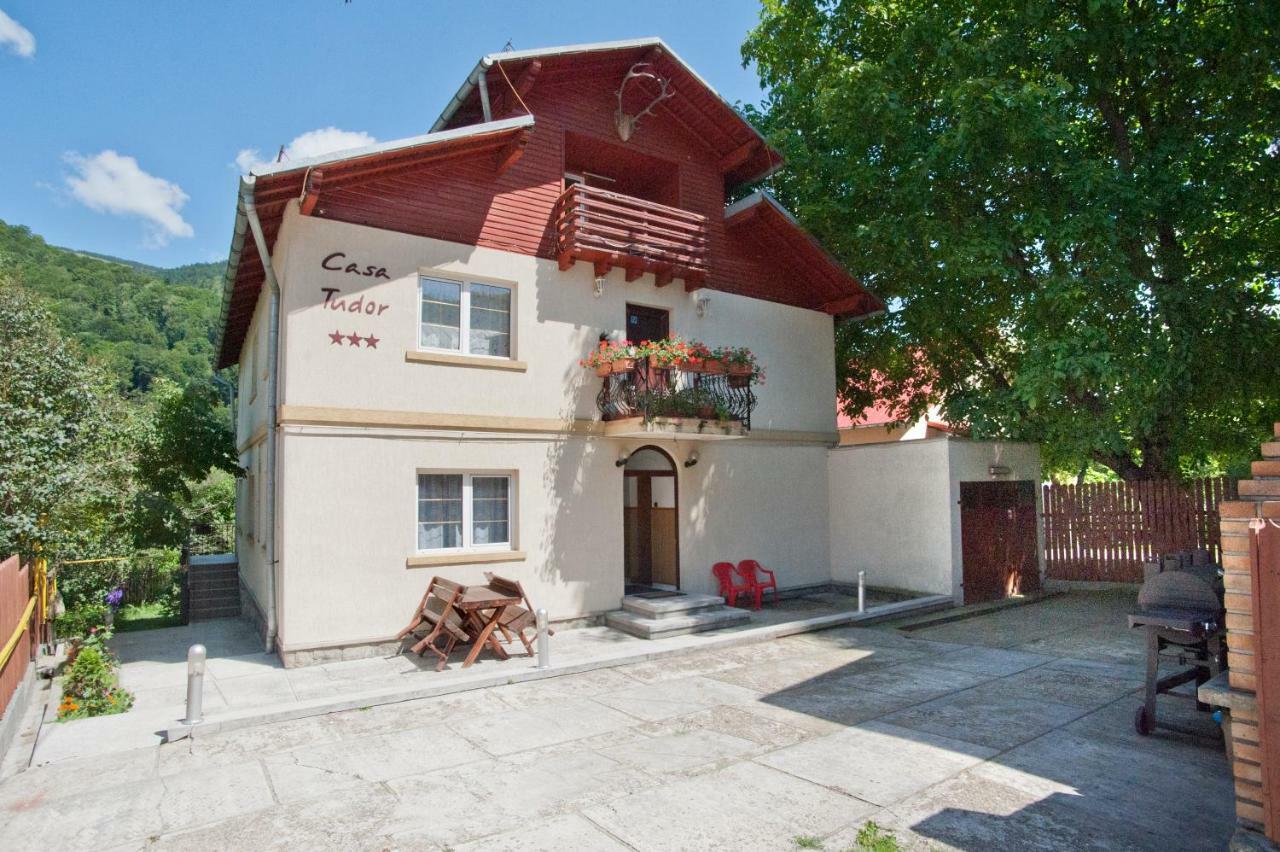 Casa Tudor シナヤ エクステリア 写真
