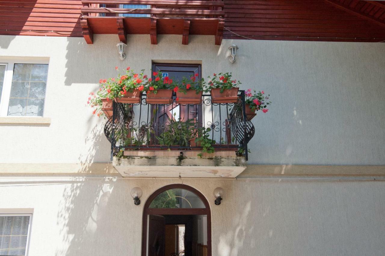 Casa Tudor シナヤ エクステリア 写真